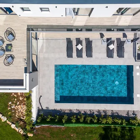 Amazing In With Kitchen Holiday home Nedescina