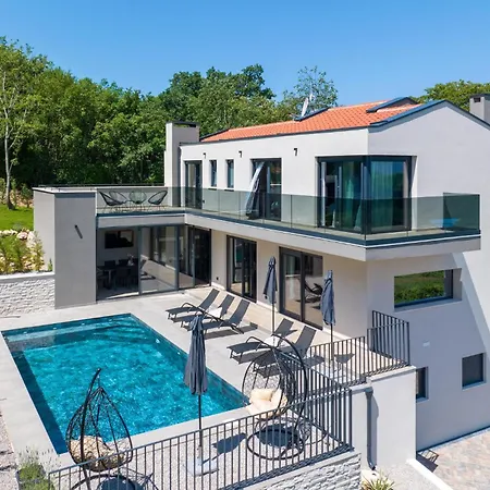 Amazing In With Kitchen Holiday home Nedescina
